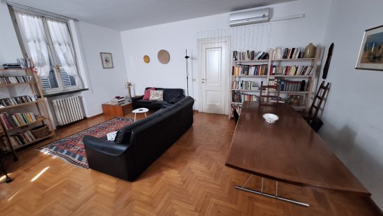 Appartamento in affittoReggio Emilia - Centro Storico
