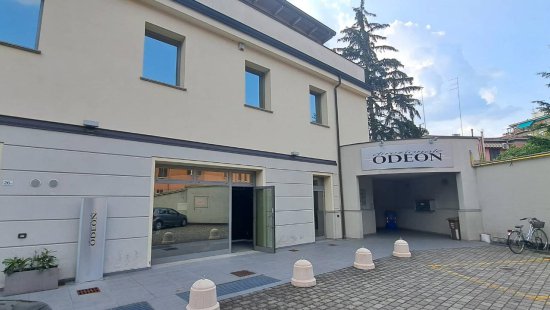 Negozio in venditaParma - Parma