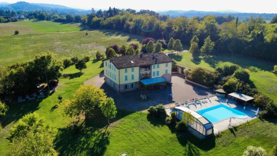 Casa singola con + unita' in venditaAlbinea - Botteghe