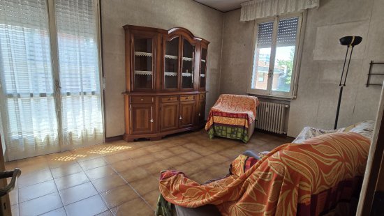 Appartamento in venditaReggio Emilia - Tribunale
