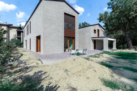 Immobile con + unita' in venditaReggio Emilia - Casale Di Rivalta